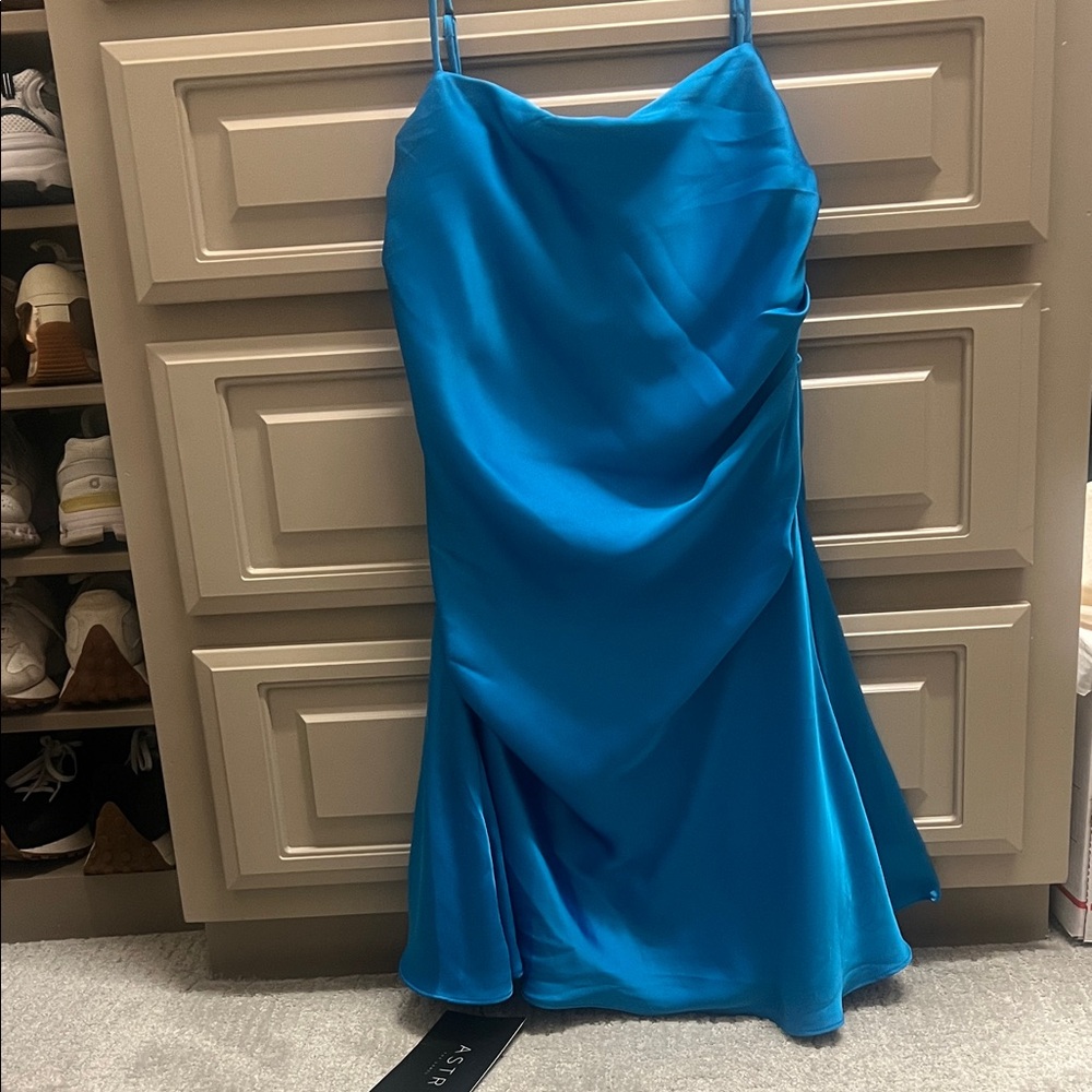 ASTR  blue vibrant dress